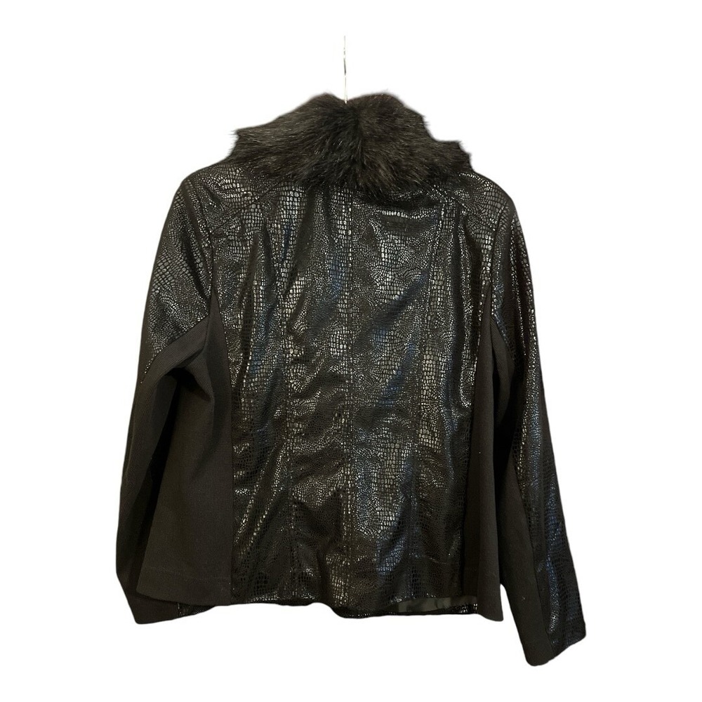 Chico's Faux Fur Collar Snakeskin Jacket Womens 2 Black Excellent Embossed Coat - Picture 4 of 5